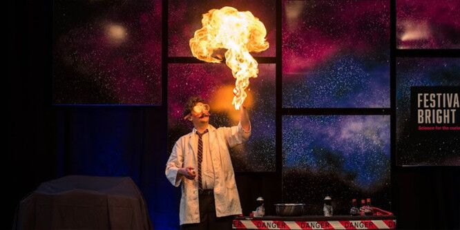 Kaboom! A Cracking Science Show for Kids